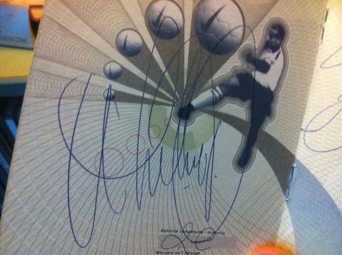 Autographe Whitney Houston Paris