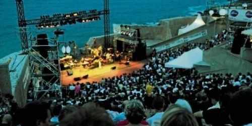 BlogdesFestivals-theatre-de-la-mer-FiestaSete 2012